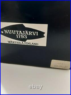 Early OIVA TOIKKA Nuutajärvi Notsjö (pre-Iittala) Art Glass Bird Artist Signed