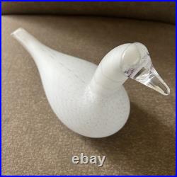 Iittala Frosted Glass Bird Swan Signed Designer Oiva Toikka, Nuutajarvi, Finland Iittala Frosted Glass Bird Swan Signed Designer Oiva Toikka, Nuutajarvi, Finland