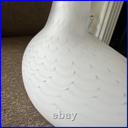 Iittala Frosted Glass Bird Swan Signed Designer Oiva Toikka, Nuutajarvi, Finland Iittala Frosted Glass Bird Swan Signed Designer Oiva Toikka, Nuutajarvi, Finland