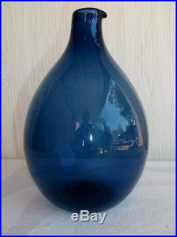 Timo Sarpaneva iittala Finland Bird Beak Vase Deep Blue Scandinavian Glass MCM